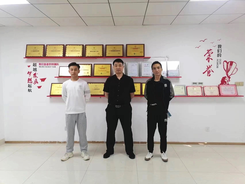 热烈欢迎湖北宜昌客商莅临乐鱼官方网站-乐鱼online（中国）
参观考察