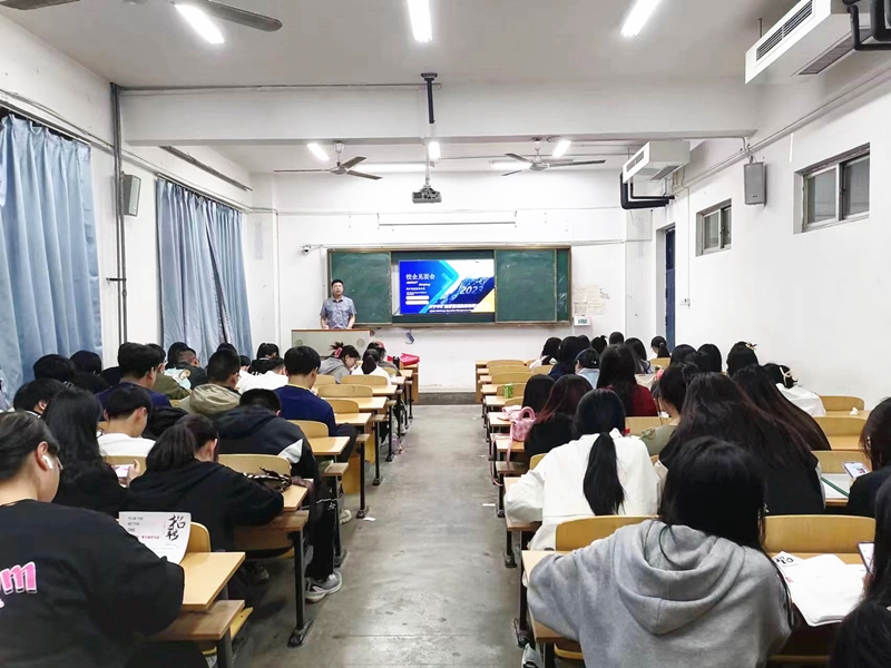 乐鱼官方网站-乐鱼online（中国）
应邀参加济宁职业技术学院企业宣讲会