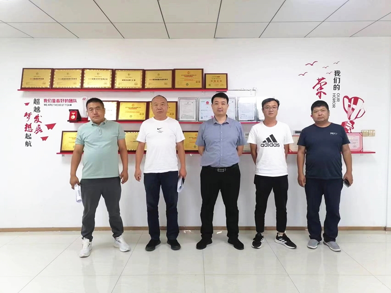 热烈欢迎河北石家庄客商莅临乐鱼官方网站-乐鱼online（中国）
参观考察